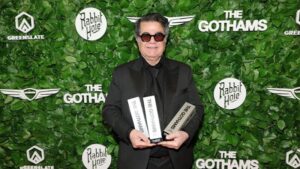 Em meio a condenação no Irã, Jafar Panahi brilha no Gotham Awards com três troféus