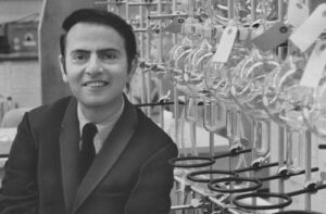 Carl Sagan: O Visionário Que Desvendou os Mistérios Cósmicos Para o Mundo