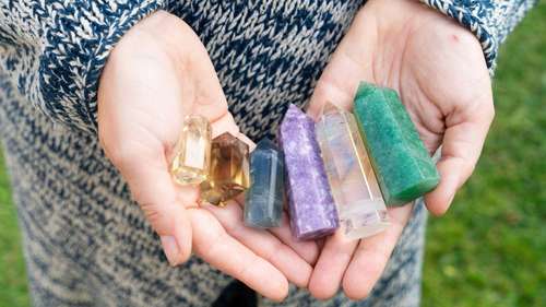 Aprimore seu Foco: Descubra Seis Cristais Aliados da Concentração